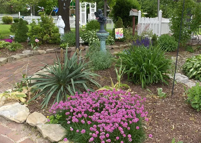 The Carriage House On Slope Hill
